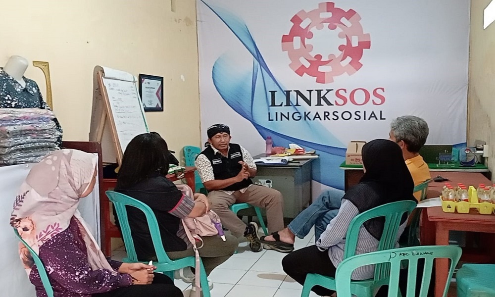LINKSOS and YSI Collaboration in Improving Family Welfare through the Expansion of the Inclusive Family Posyandu Campaign