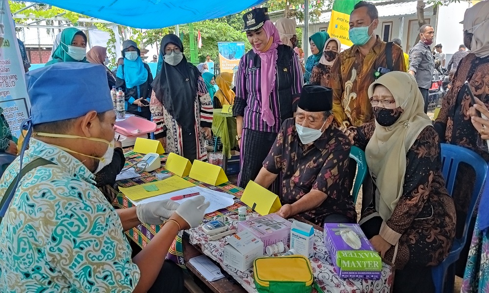 Sinergi YSI dan PemKab Lombok Utara dalam Implementasi Posyandu Keluarga Percontohan Kabupaten Kayangan