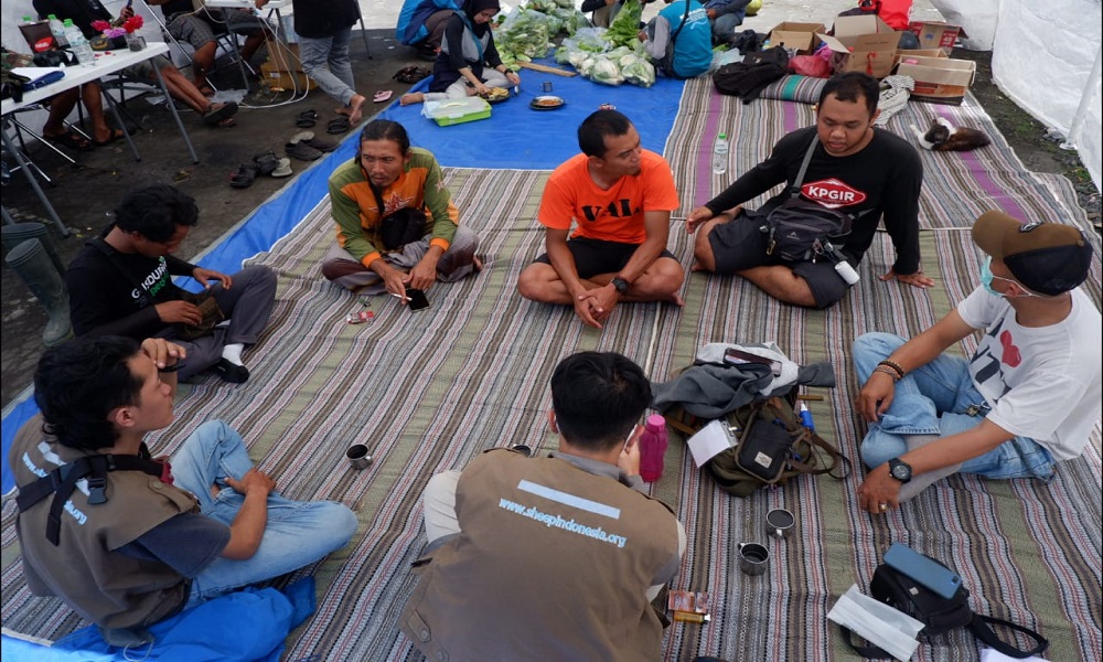 Gunung Semeru Erupsi, SHEEP Indonesia Berangkatkan tim RNA dan membawa bantuan logistik